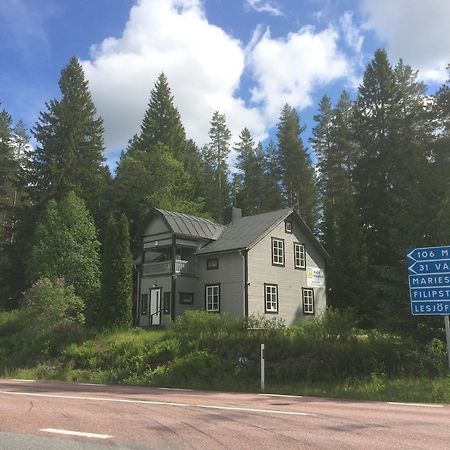 Route 26 Bed & Breakfast Laxtjarn Bagian luar foto