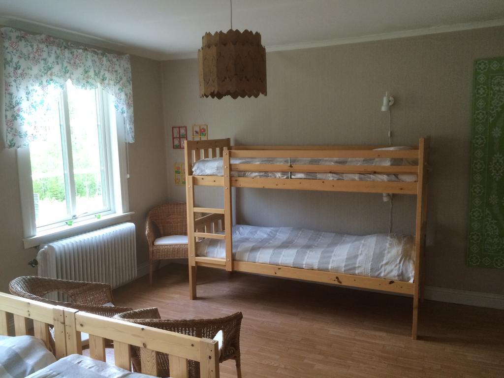 Route 26 Bed & Breakfast Laxtjarn Ruang foto