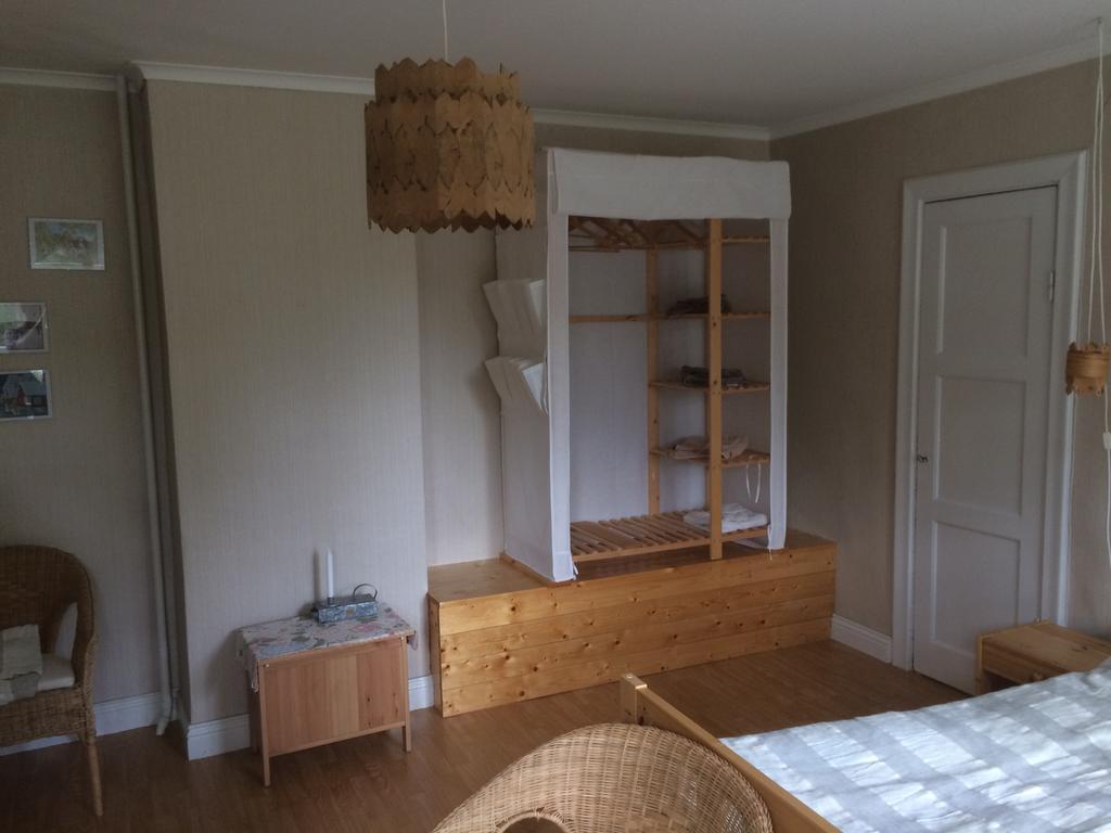 Route 26 Bed & Breakfast Laxtjarn Ruang foto